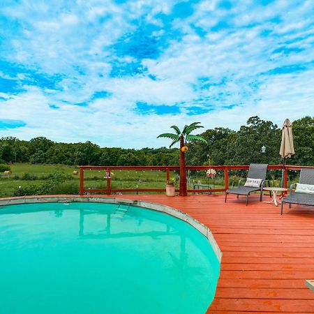 Spacious Ozarks Family Home - Private Pool And Grill Bourbon Exterior foto